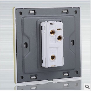 探秘“土豪金”豪華墻壁開(kāi)關(guān) 從生產(chǎn)源頭到市場(chǎng)行情